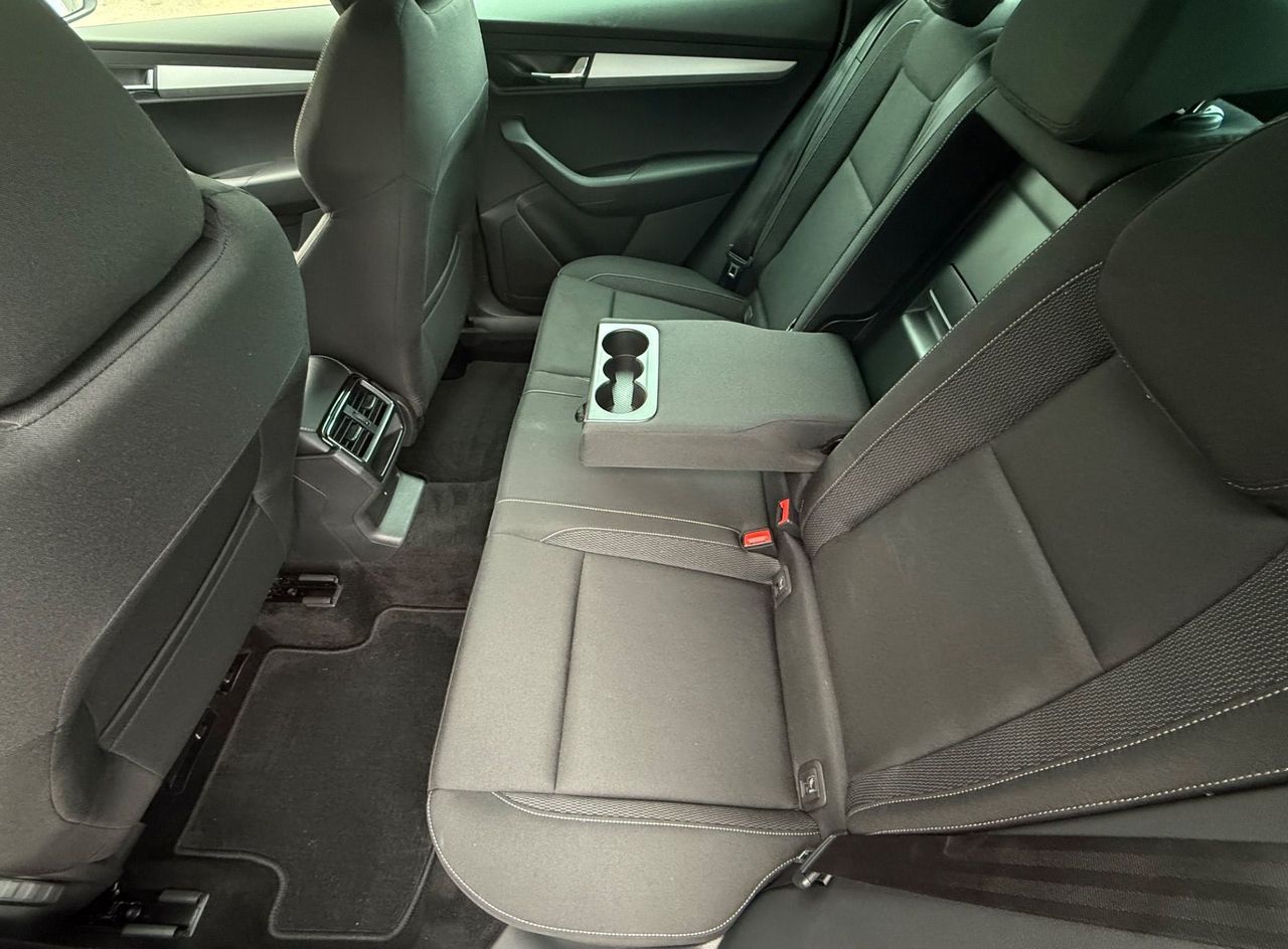 Zunanja slika - Škoda Karoq - Ambition 2.0 TDI DSG-Acc-Laneassist-Kamera-Led - 15