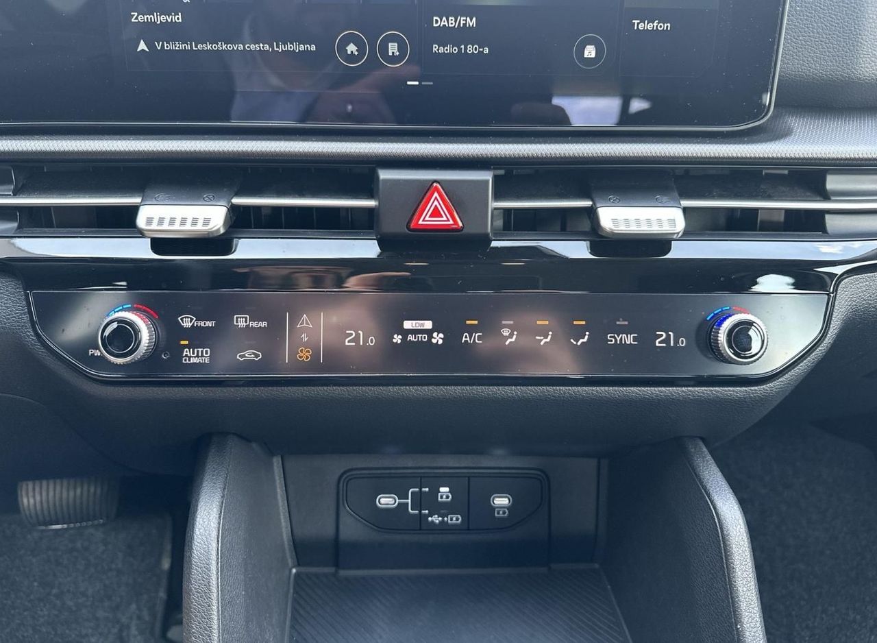 Zunanja slika - KIA Sportage - 1.6 T-GDi LX Fresh. DCT SLO-KAMERA-TEMPOMAT - 11