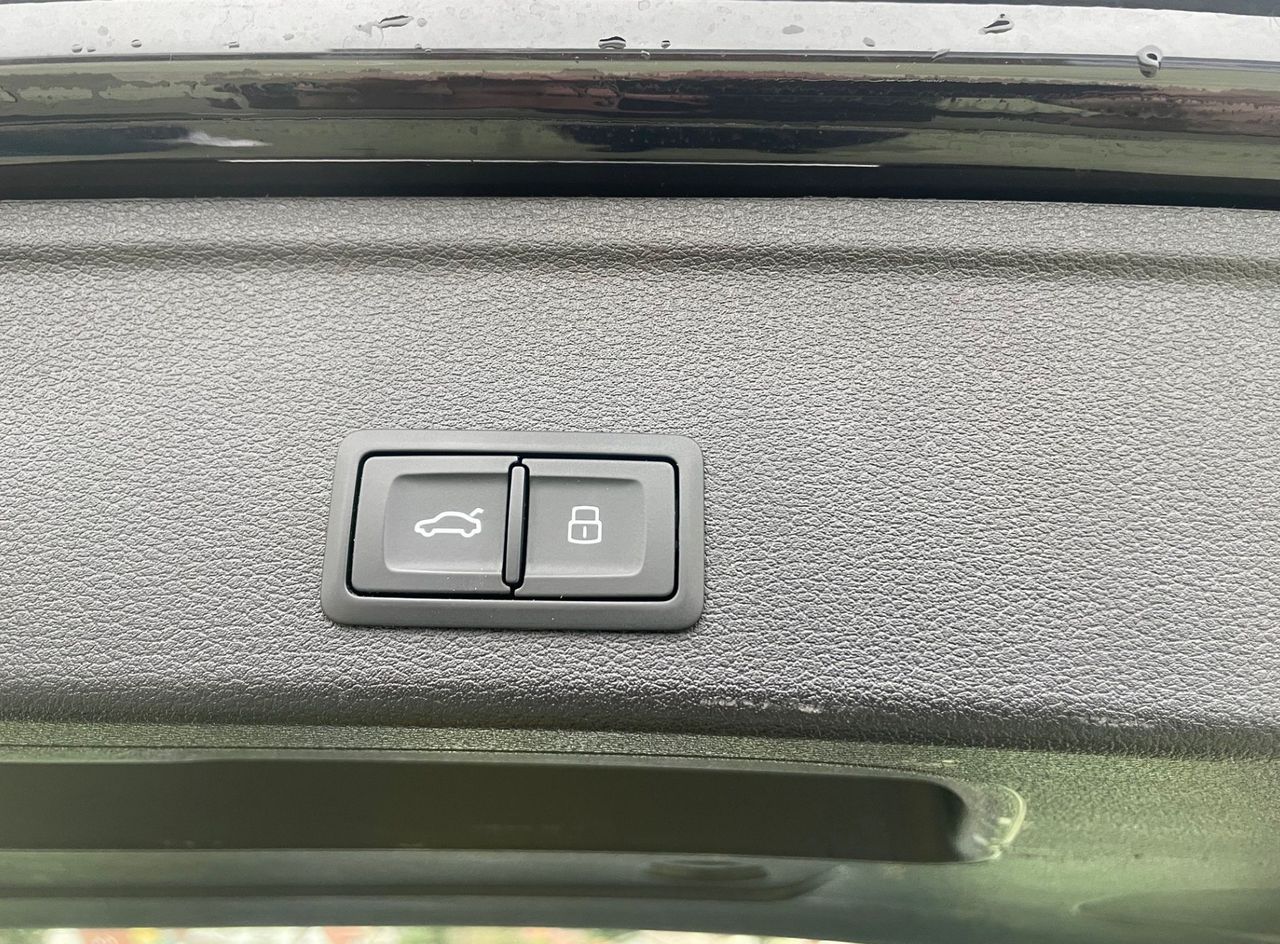 Zunanja slika - Audi A4 - Avant 2.0 TDI S tronic Design 140 KW MATRIX.KAMERA - 10