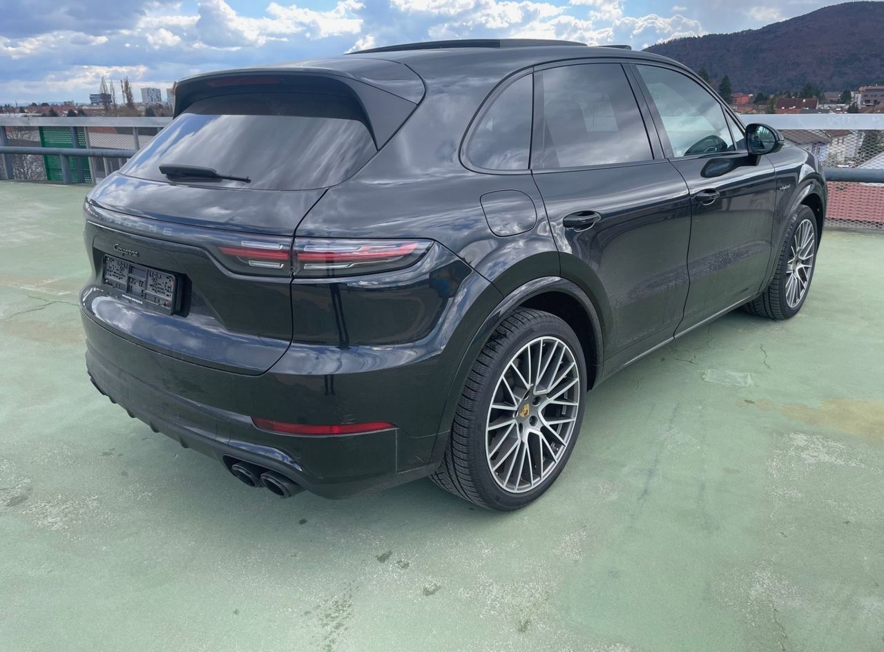 Zunanja slika - Porsche Cayenne - 3.0 E-HYBRID PLATINUM EDITION AUTO MATRIX.USNJE - 3