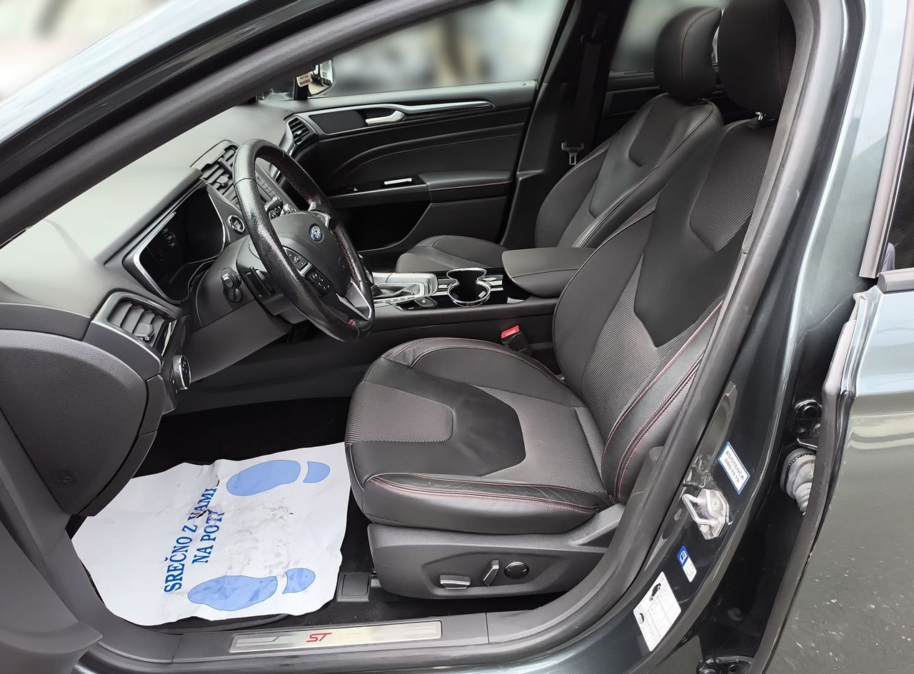 Zunanja slika - Ford Mondeo - 2.0TDCi ST LINE180PS-AWD-1.LAST.-LED-PANO-5 VRATNI - 11