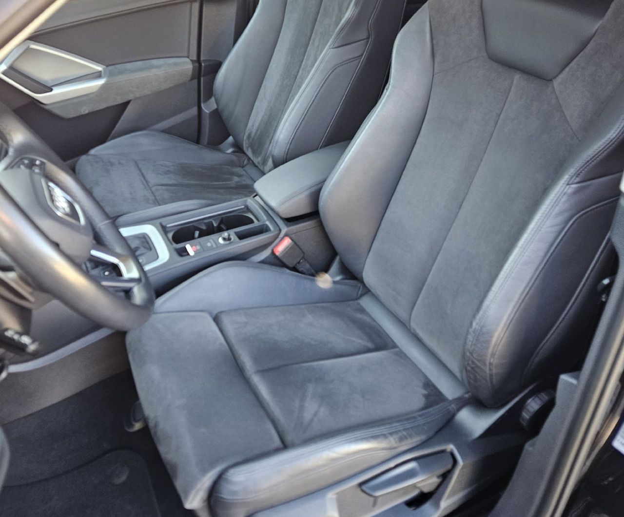 Zunanja slika - Audi Q3 - quattro 35 TDI S line S tronic+Matrix+12.mes.jam.+ - 12