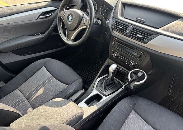 Zunanja slika - BMW X1 - serija :  sDrive18d - 11