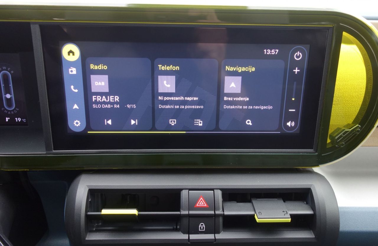 Zunanja slika - Fiat Grande Panda - 1.2 110 e-Hybrid  AT La prima - 9