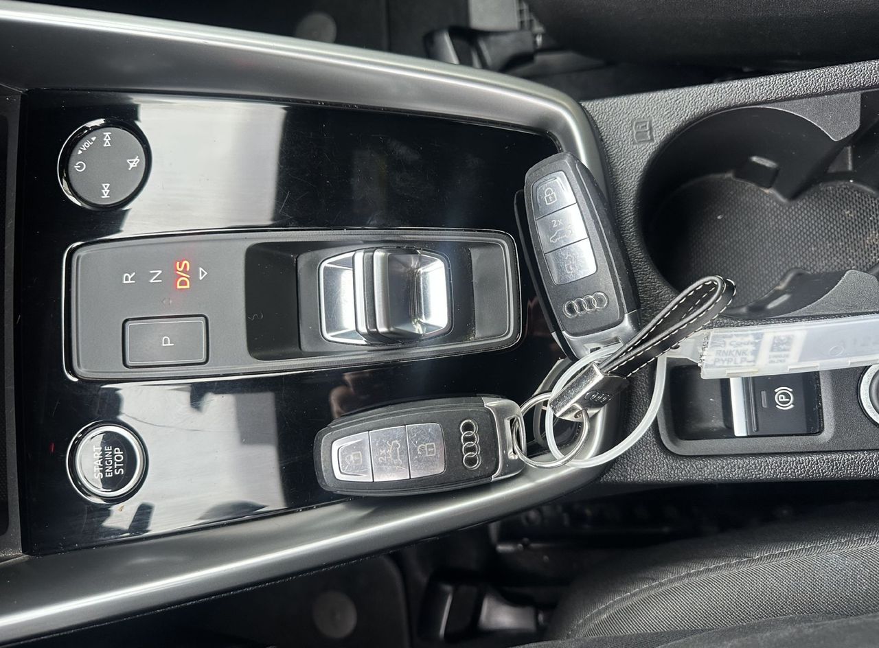 Zunanja slika - Audi A3 - 40 TFSI e Business Stronic 150kW.KAMERA.LED.BENCIN - 11