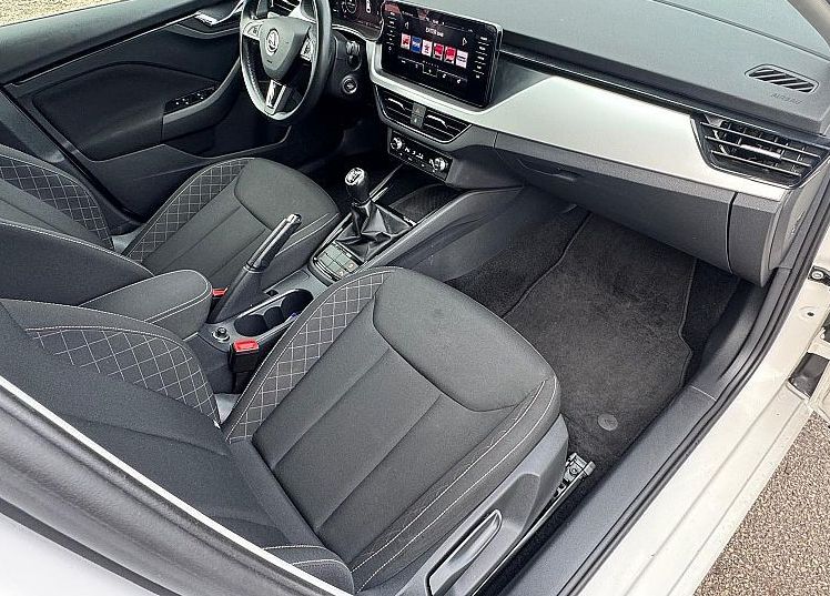 Zunanja slika - Škoda Scala - 1.6 TDI 116ks °FULL-LED° °VIRTUAL° °2x PDC° - 8