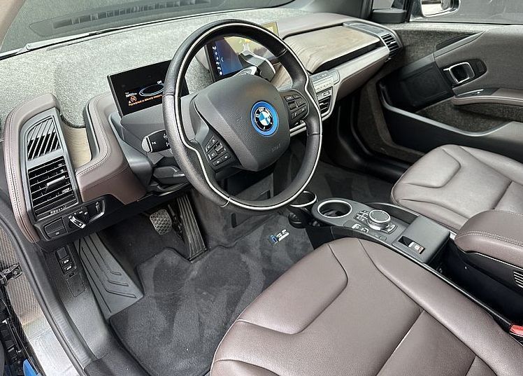 Zunanja slika - BMW i3 - s 120 Ah-PANORAMA-ACC-USNJE-KAMERA-NAVI PROF-20COL - 7