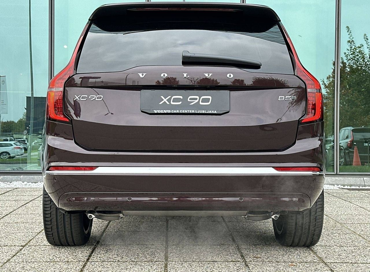 Zunanja slika - Volvo XC90 - B5 AWD Ultra Bright Avt. 7s AT AWD - 5