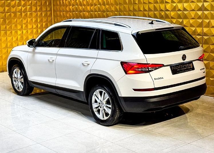 Zunanja slika - Škoda Kodiaq - 2.0 TDI 4X4 AUT.GRETJE VOLANA-360 KAMERA - 8