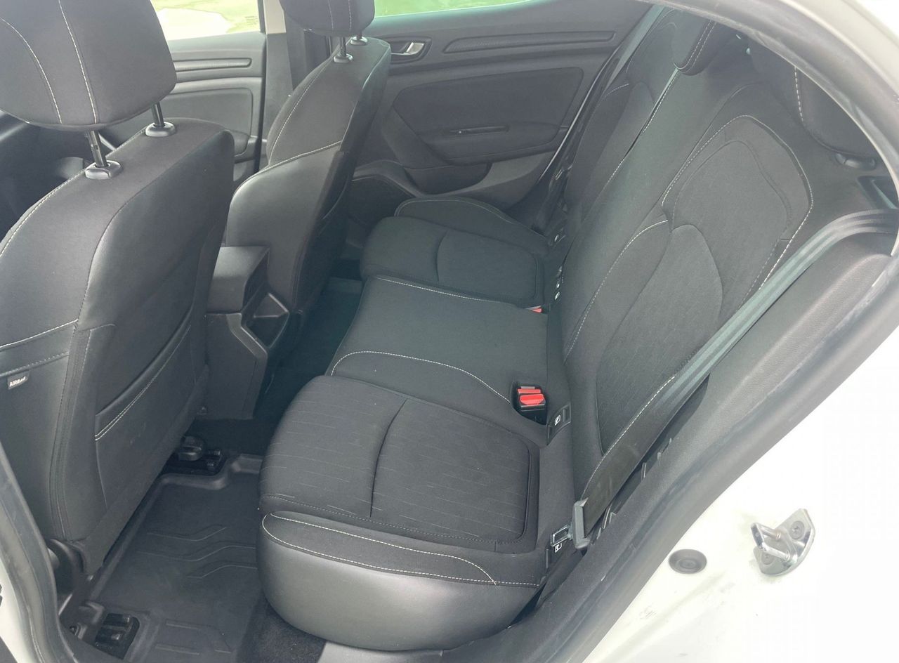 Zunanja slika - Renault Mégane - Megane 1.3 16 V PDC ZADAJ. - 12