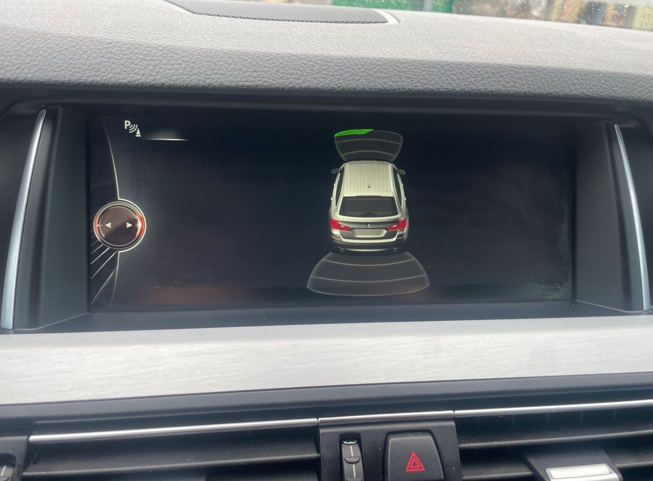 Zunanja slika - BMW Serija 5 - Touring: 520d 140 KW BI-XSENON.NAVI.USNJE.PDC S+Z - 8