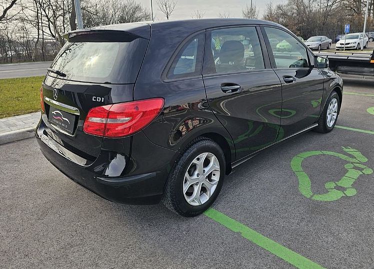 Zunanja slika - Mercedes-Benz B-Razred - B 180 CDI - odličen - ravno menjana jermena - - 4
