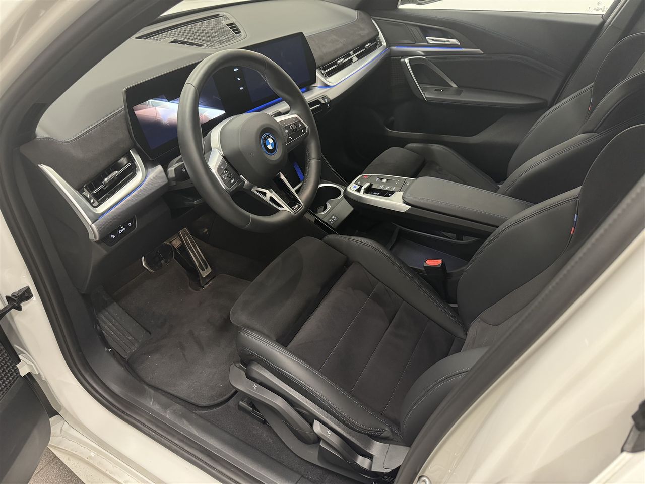 Zunanja slika - BMW iX - 2 eDrive20 - 5