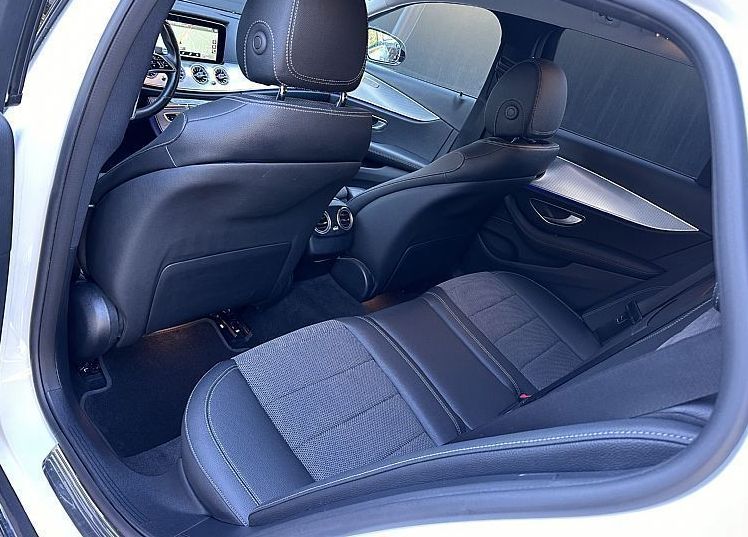 Zunanja slika - Mercedes-Benz E-Razred - E 220 d 4MATIC All-Terrain-AIRMATIC-MULTIBEAM-WIDE - 13