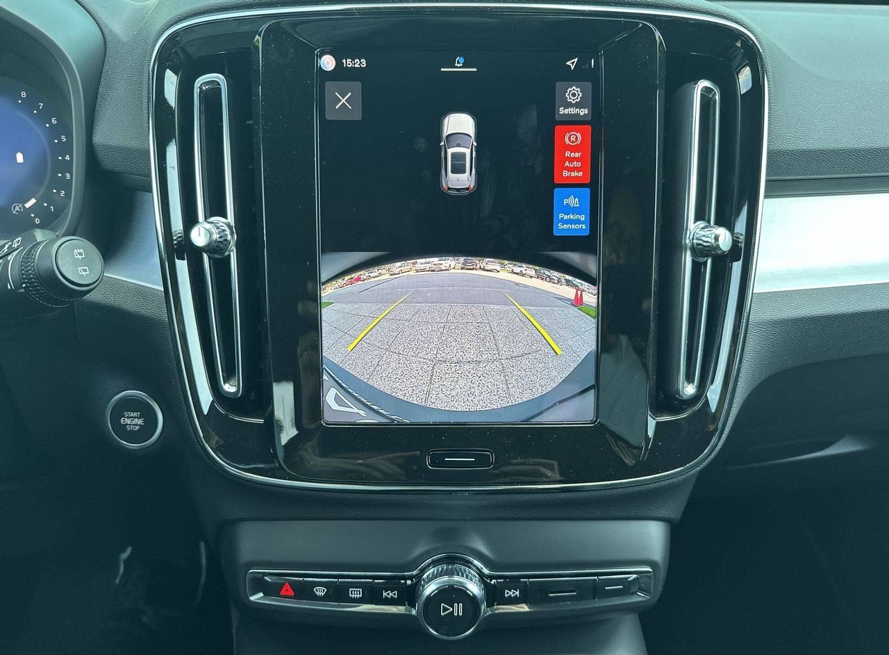 Zunanja slika - Volvo XC40 - B3 P Core AT DCT... - 16