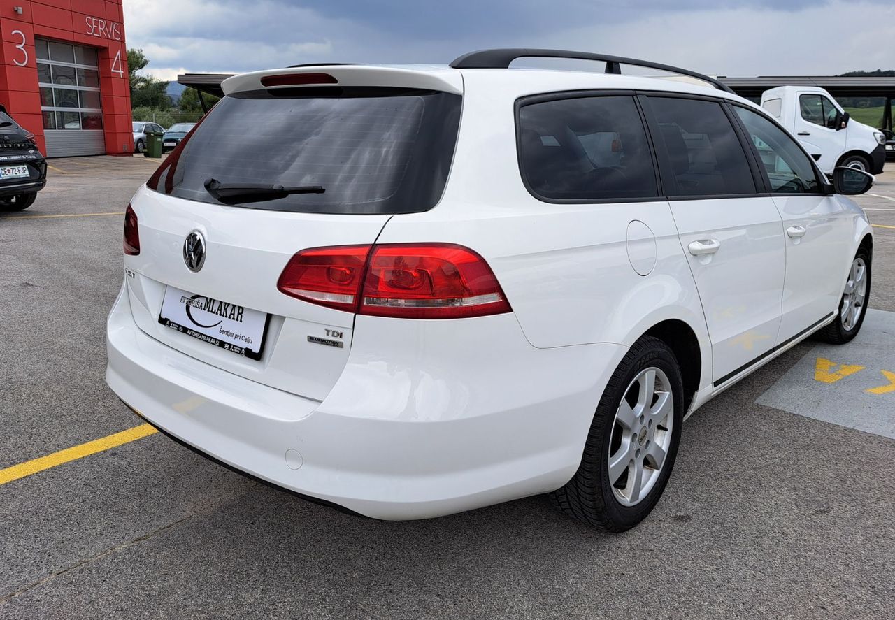 Zunanja slika - VW Passat - Variant 1.6 TDI  Comfortline -ODLIČEN- - 4