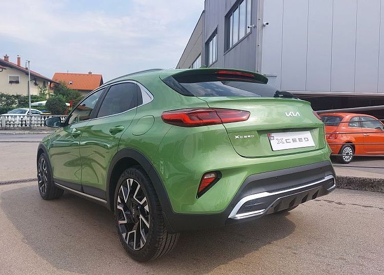 Zunanja slika - KIA XCeed - 1.6 T-GDi EX WAY ISG.7DCT 110.3 kW. VEČ BARV - 6