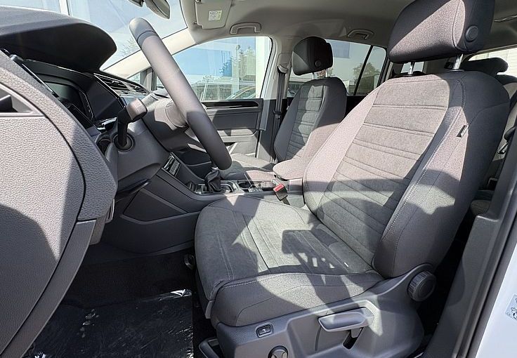 Zunanja slika - VW Touran - 2.0 TDI R-Line Final Edition  - ZALOGA-7 SEDEŽEV - 5