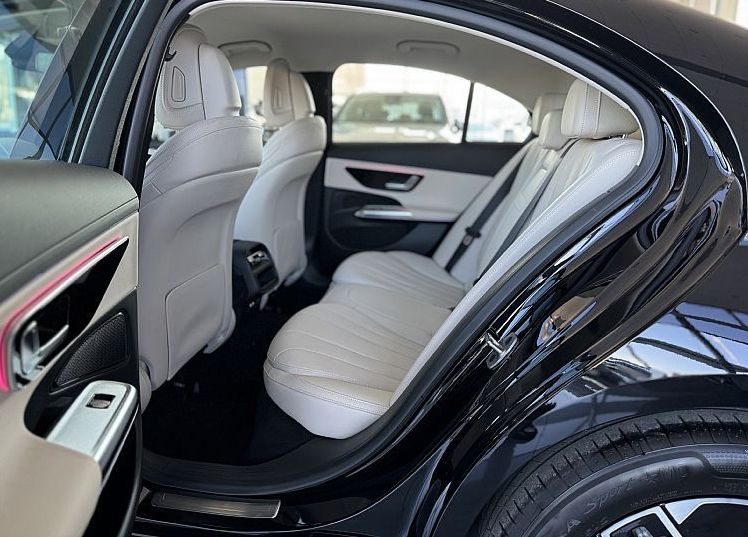 Zunanja slika - Mercedes-Benz E-Razred - 220d-AUT-AVANTGARDE-DISTRONIC-NAVI-LED-PREMIUM - 12