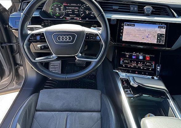 Zunanja slika - Audi e-tron - 55 quattro advanced RADAR VIRTUAL MATRIX AIR SUS. - 12