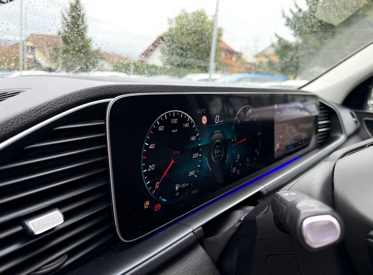 Zunanja slika - Mercedes-Benz GLE-Razred - GLE 300 d 4MATIC AMG LiNE AIRMATIC LED 360K ALU20 - 17