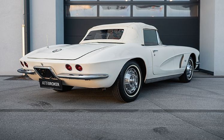 Zunanja slika - Chevrolet Corvette - C1 V8 5.4 atraktivna barvna kombinacija - 5