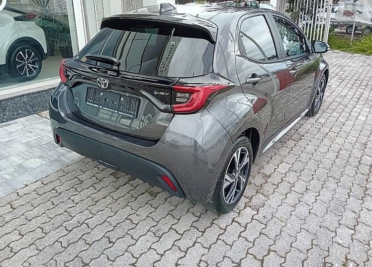 Zunanja slika - Toyota Yaris - 1.5 VVT-i hibrid Sol ASSIST 85kW - 3