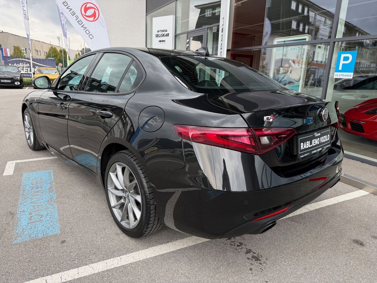 Zunanja slika - Alfa Romeo Giulia - 2.0 Turbo 280 Q4 Ti  - AVTOMATIK - SAMO 18.000KM - 5