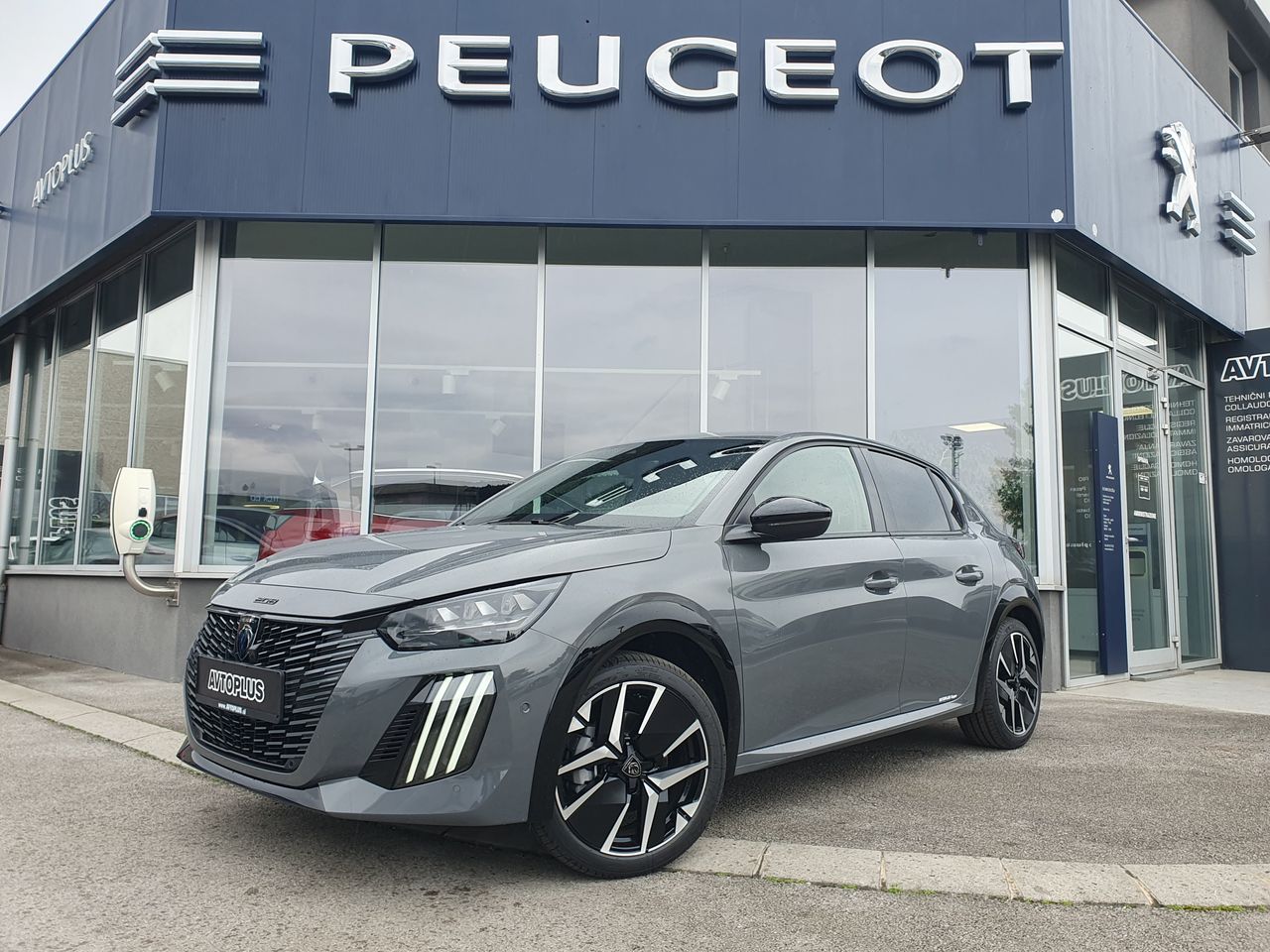 Zunanja slika - Peugeot 208 - GT HIBRID 110 - PANORAMA - Peugeot Fest - 2