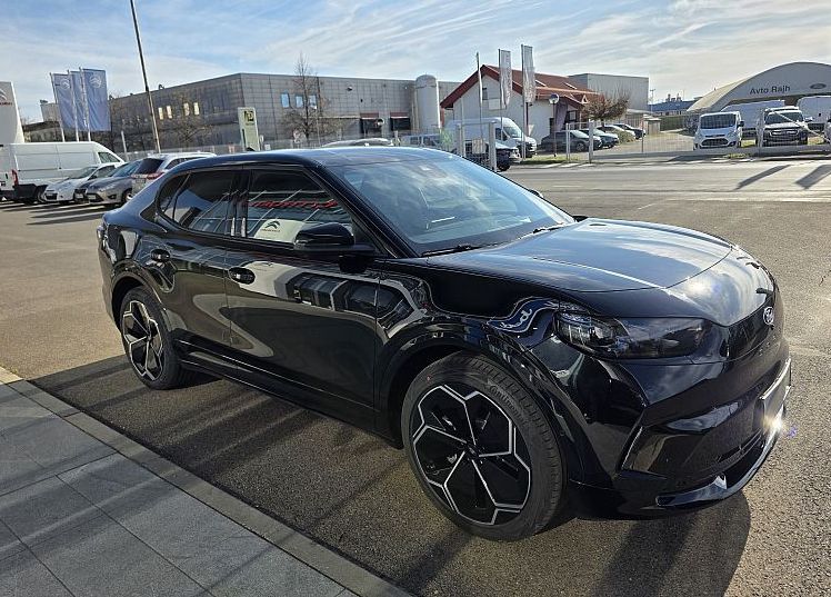 Zunanja slika - Ford Capri - Premium 210kw  286km - 5