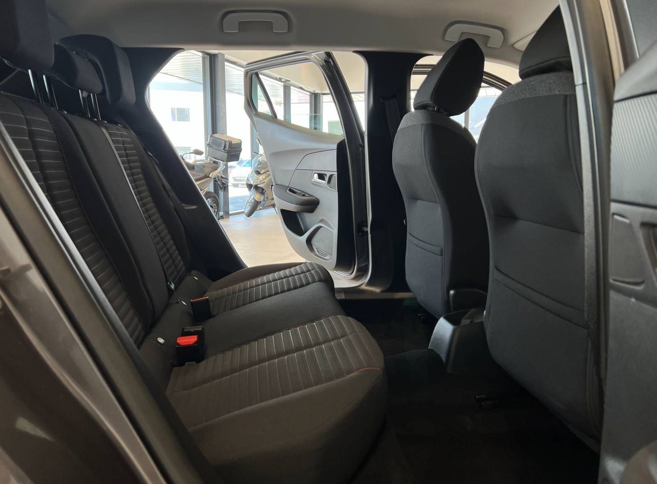 Zunanja slika - Peugeot 2008 - 1.2-JAMSTVO-1.LASTNIK-ODLIČEN-OBROK ŽE OD 137€ - 11