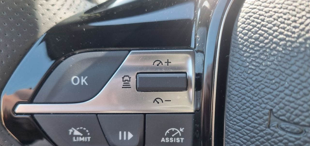 Zunanja slika - Peugeot 408 - 1.6 PHEV GT 225 - KOT NOV - SAMO 15.997KM - 17