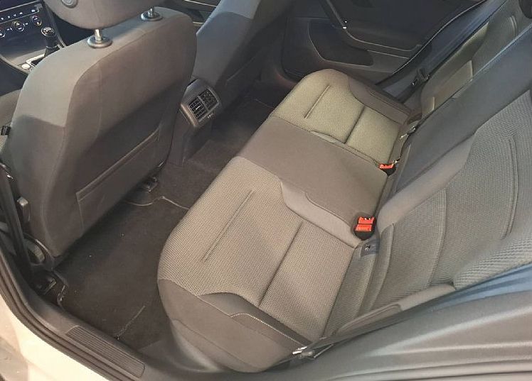 Zunanja slika - VW Golf - Variant 1.6 TDI FUL LED-SLO-1LASTNIK-NAVI-PDC-TEMP-KOT N - 11