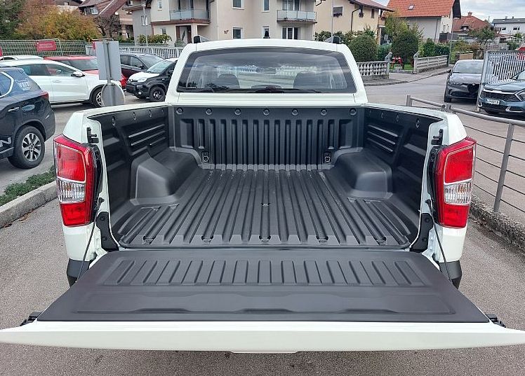 Zunanja slika - KG Mobility Musso - 2.2 XDi ULTIMATE 4x4 A T VEČ BARV - 10