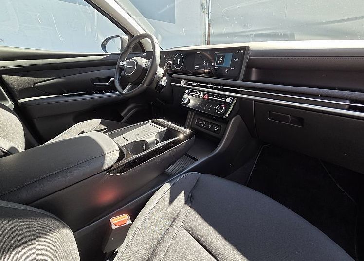 Zunanja slika - Hyundai Tucson - 4WD 1.6 T-GDI HEV Impression Radar - 10