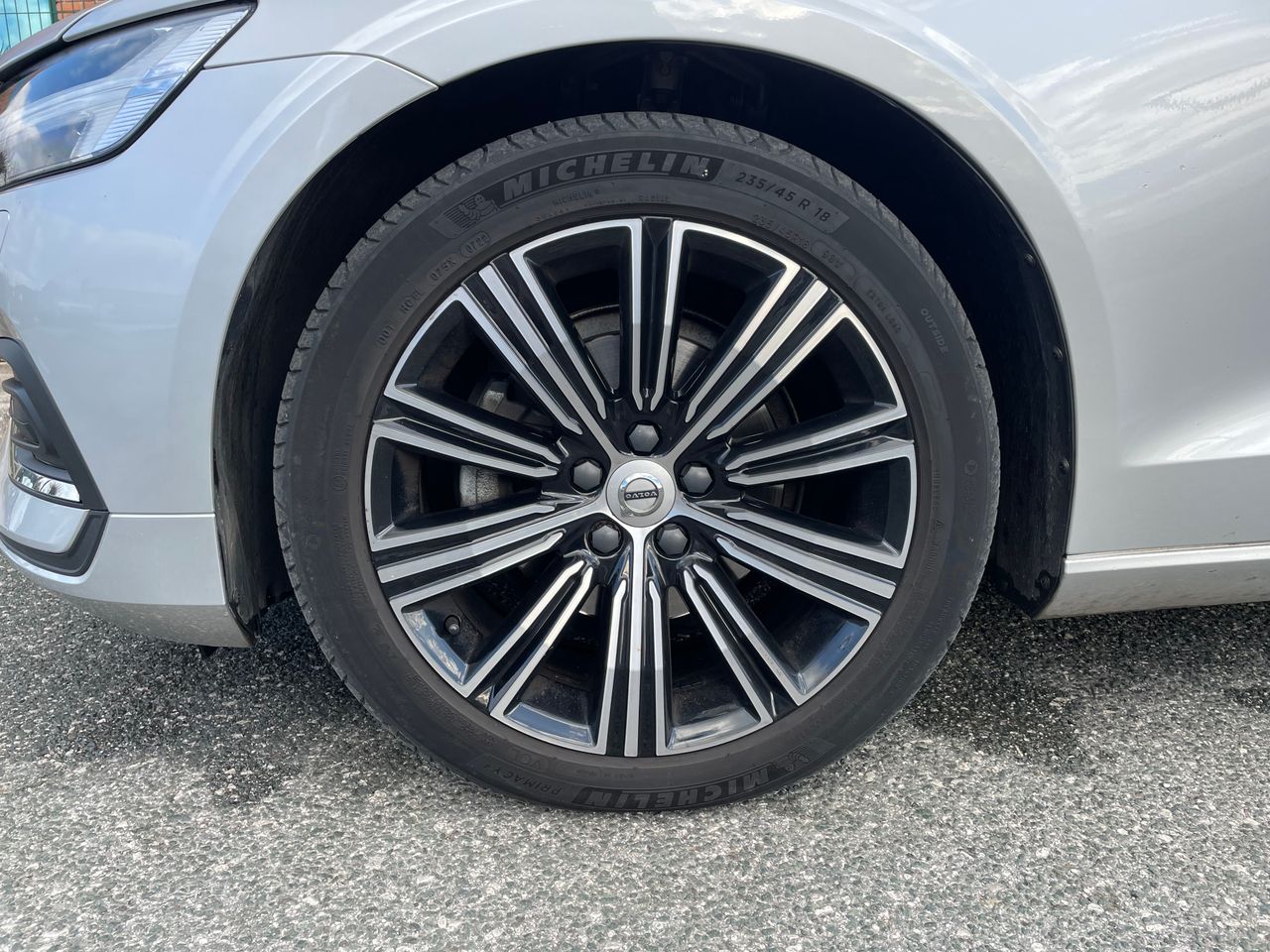 Zunanja slika - Volvo V60 - B4D Inscription Avt. - 9