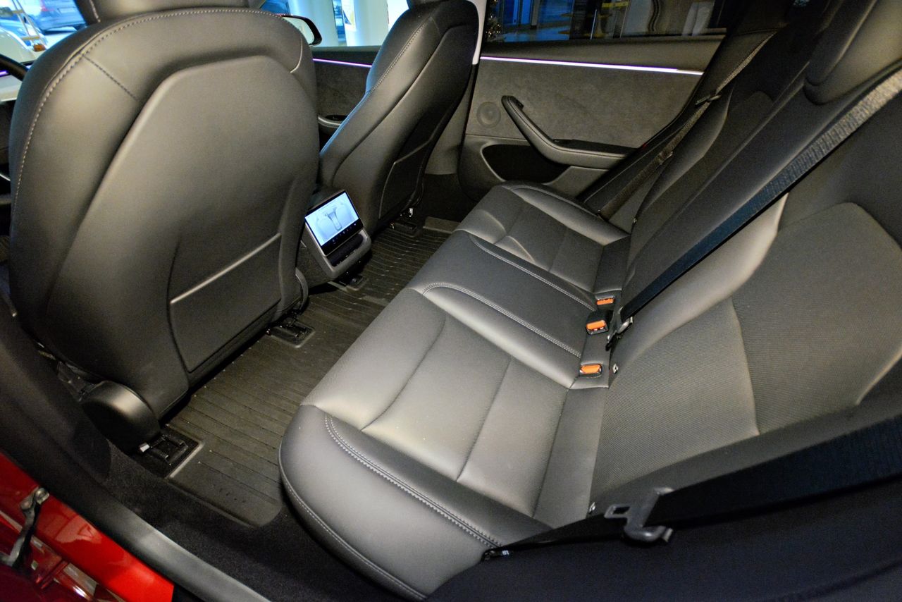 Zunanja slika - Tesla Model 3 - Premium Long Range All-Wheel Drive - 14