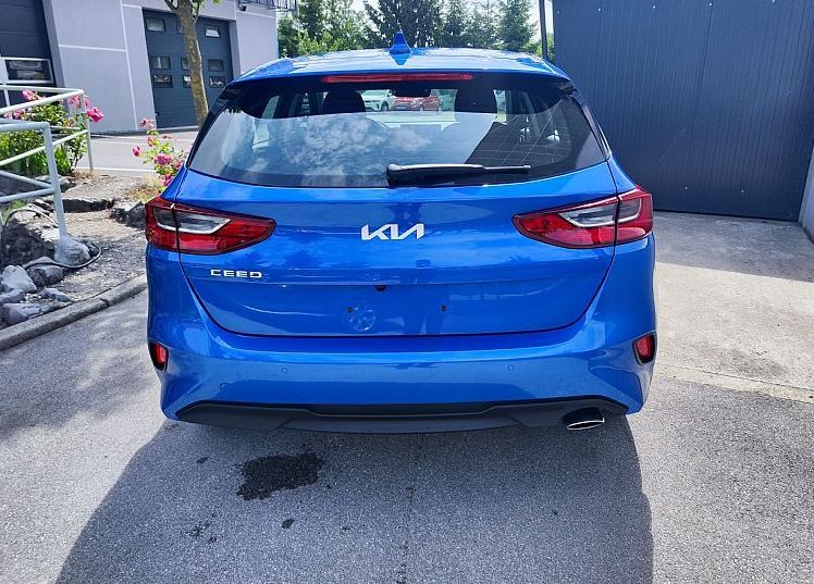 Zunanja slika - KIA Ceed - 1.0 T-GDi LX Champion+ ISG. M T 74 kW - 11