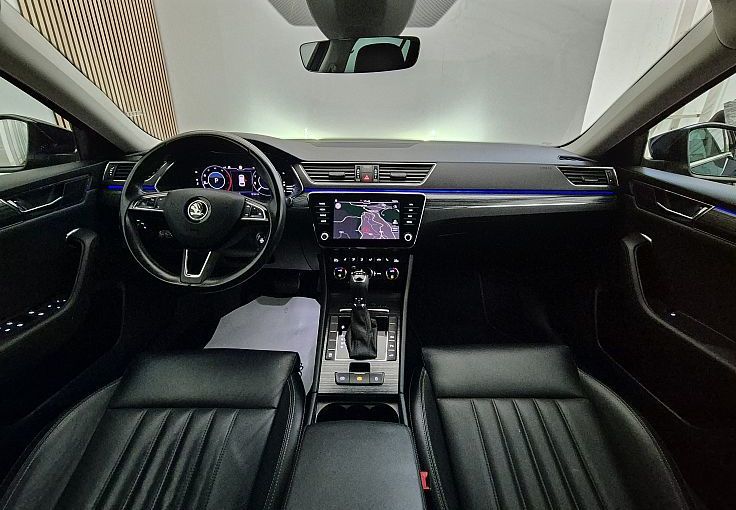 Zunanja slika - Škoda Superb - Combi 2.0 TDI L K DSG ACC-USNJE-MATRIX-VIRTUAL - 7