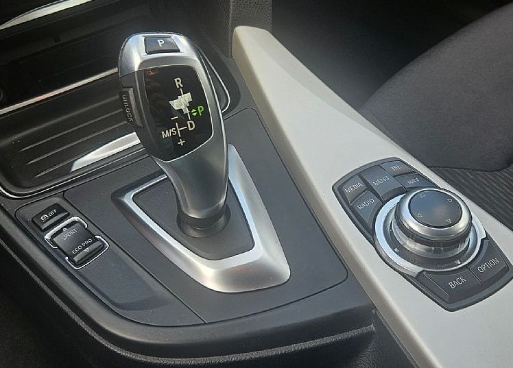 Zunanja slika - BMW Serija 3 - : 320d EffDynamics 163ks °AUTOMATIC° °NAVIGACIJA° - 11