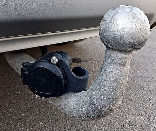 Zunanja slika - Ford Kuga - 2.0 Hybrid  1.LASTNIK - NAVI - ACC - VL.KLJUKA - 7