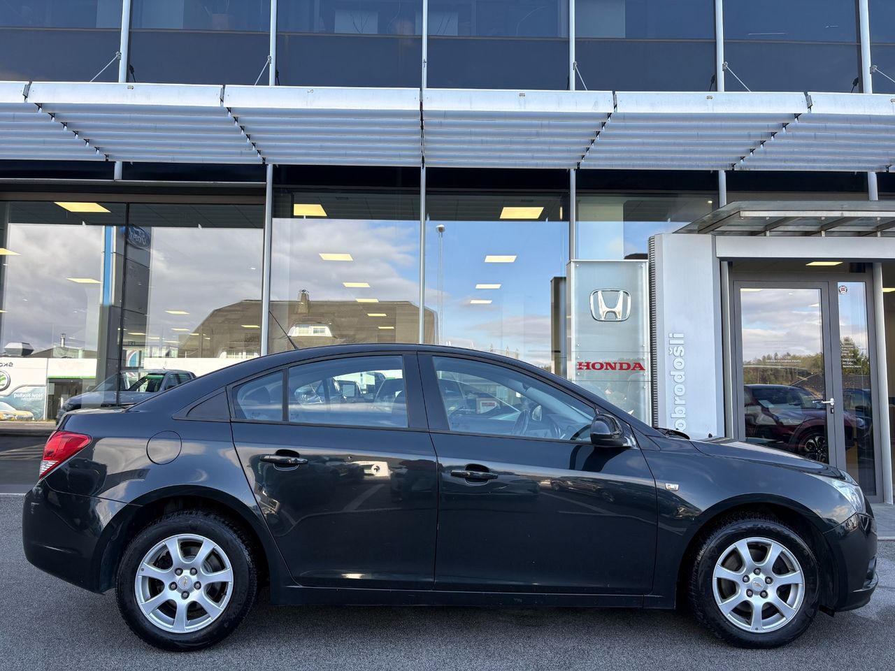 Zunanja slika - Chevrolet Cruze - Titanium X 1.0 EcoBoost 92kW AT - 1