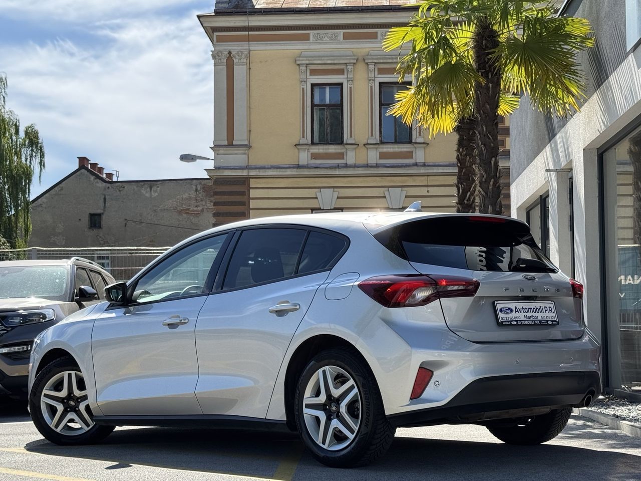 Zunanja slika - Ford Focus - 1.0 EcoBoost 125KM Connected ZIMSKI PAKET.FULL LED - 5