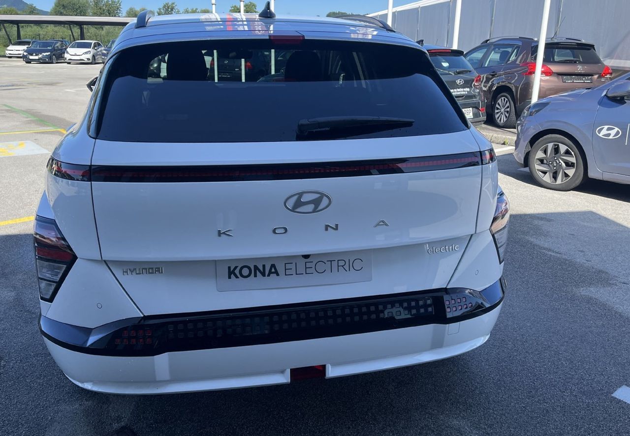 Zunanja slika - Hyundai Kona - BEV 65KWH PREMIUM - 5