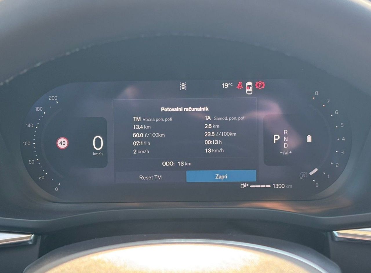 Zunanja slika - Volvo XC60 - B5 AWD Mild hybrid Petrol - 11