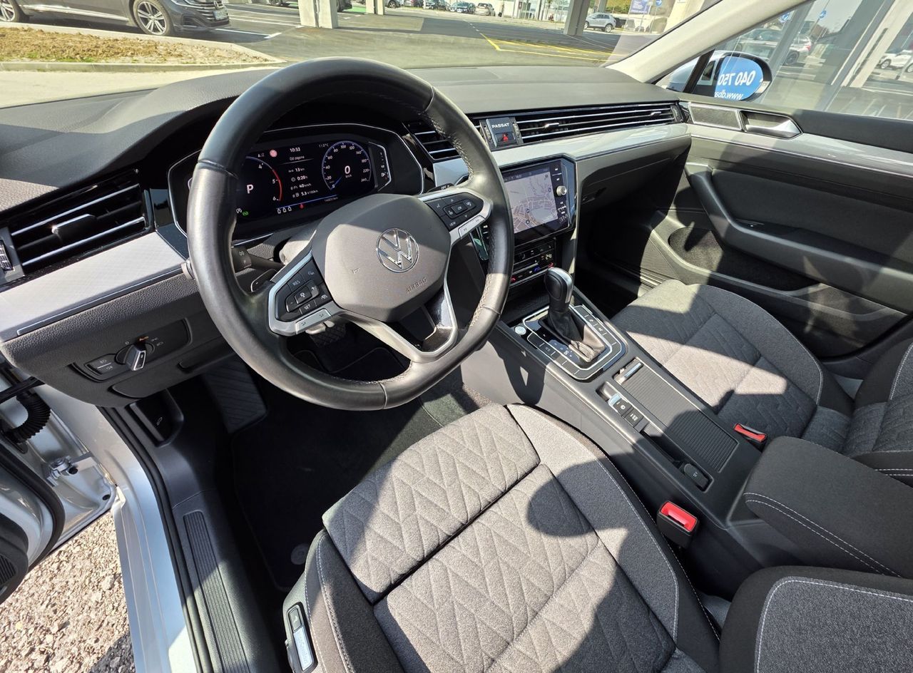 Zunanja slika - VW Passat - Variant 2.0 TDI BMT.DSG.MATRIX.PANORAMA.VIRTUAL.360. - 7