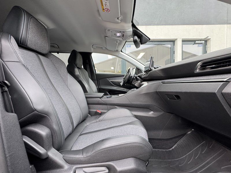 Zunanja slika - Peugeot 5008 - 1.2 PURETECH 130 ALLURE PACK EAT8 -AVT 7 SED LED - 13