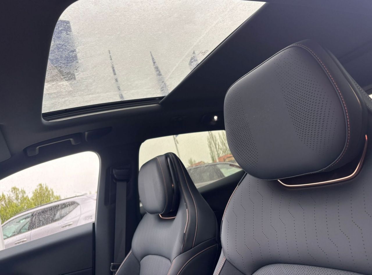 Zunanja slika - Lynk & Co 08 - 1.5 TD Plug-In Hibrid More - 14