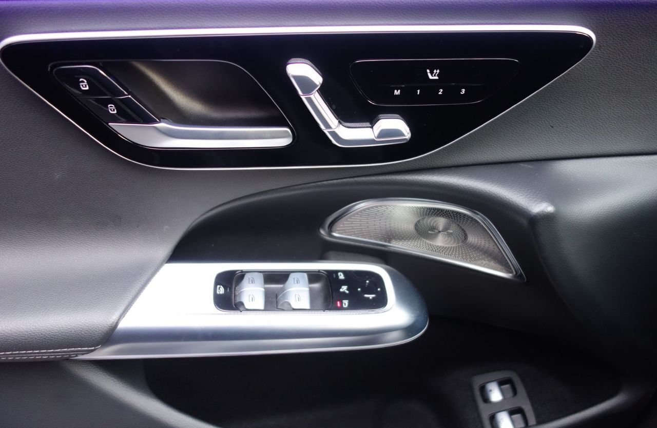 Zunanja slika - Mercedes-Benz E-Razred - E 300 e T - 12