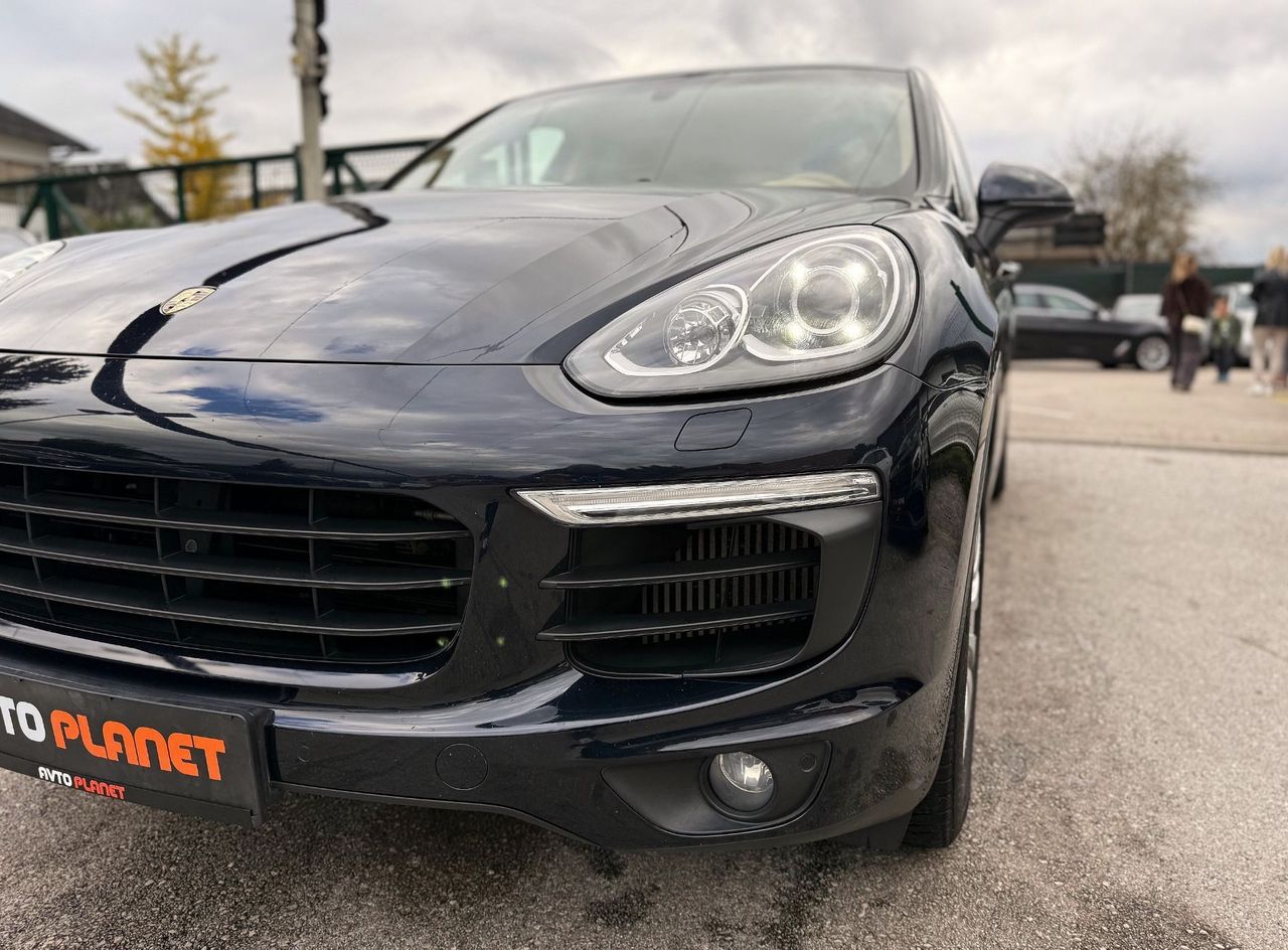 Zunanja slika - Porsche Cayenne - DIESEL 3.0 V6 SLO.VOZILO 1.LASTNICA LED ŠIBEDAH - 11